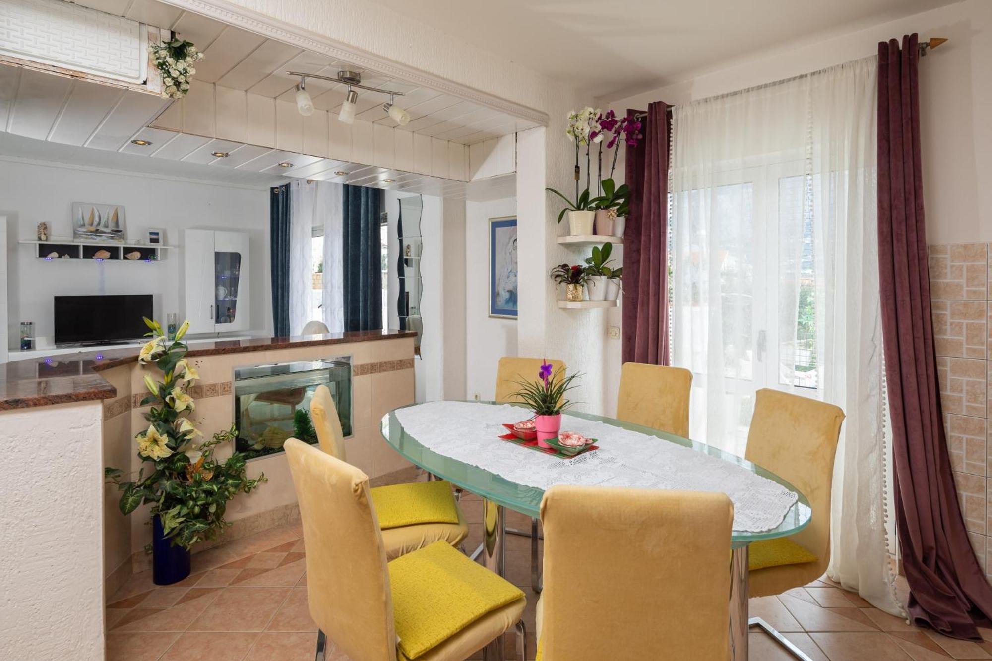 Apartments Sunshine Rays Дуче Екстер'єр фото